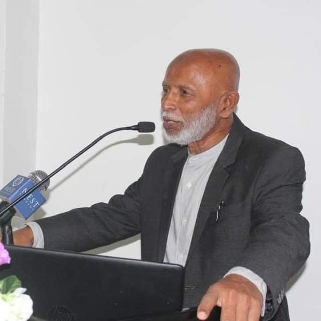S.L.M. Fausz